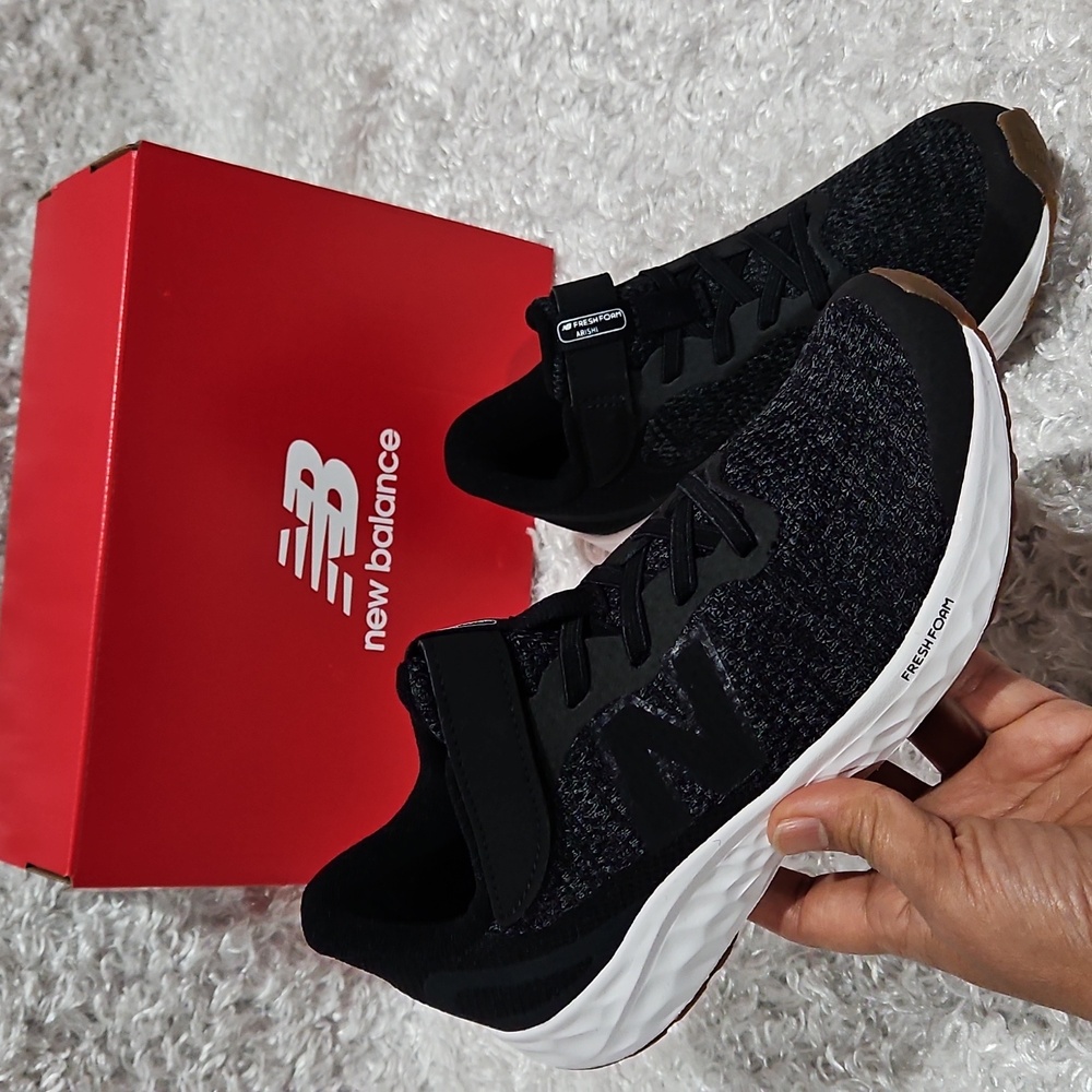 Kids New Balance fast and easy slip on and go black Outdoor Athletic sneakers